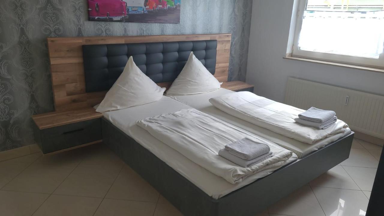 G & L Hotel ดอร์ทมุนด์ ภายนอก รูปภาพ